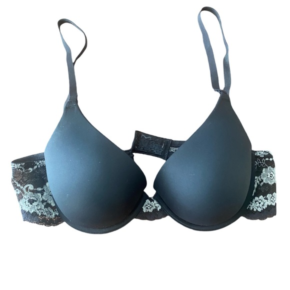 Maidenform Lace Bra - Picture 1 of 4
